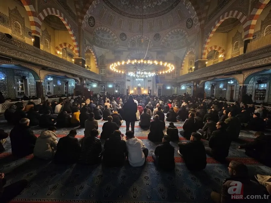 Kutlu gece Miraç Kandili yurt genelinde idrak edildi 10