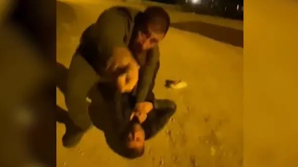 CHP’li Mansur Yavaş’ın vandalları sahada! İYİ Parti ilçe başkanını öldüresiye dövüp özür dilettiler