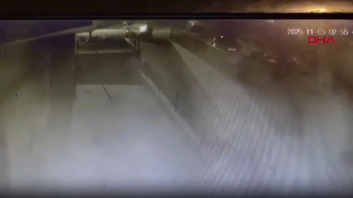 Ankara'nın 4 ilçesinde soygun! Motosiklet çalan hırsızların o anı kameraya yansıdı