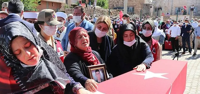 İdlib şehidi İdris Mağat ’Kahrolsun PKK’ sloganları ile son yolculuğuna uğurlandı