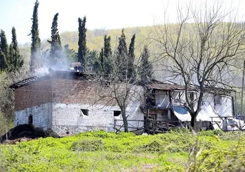 Sakarya'da feci yangın: 3 çocuk hayatını kaybetti