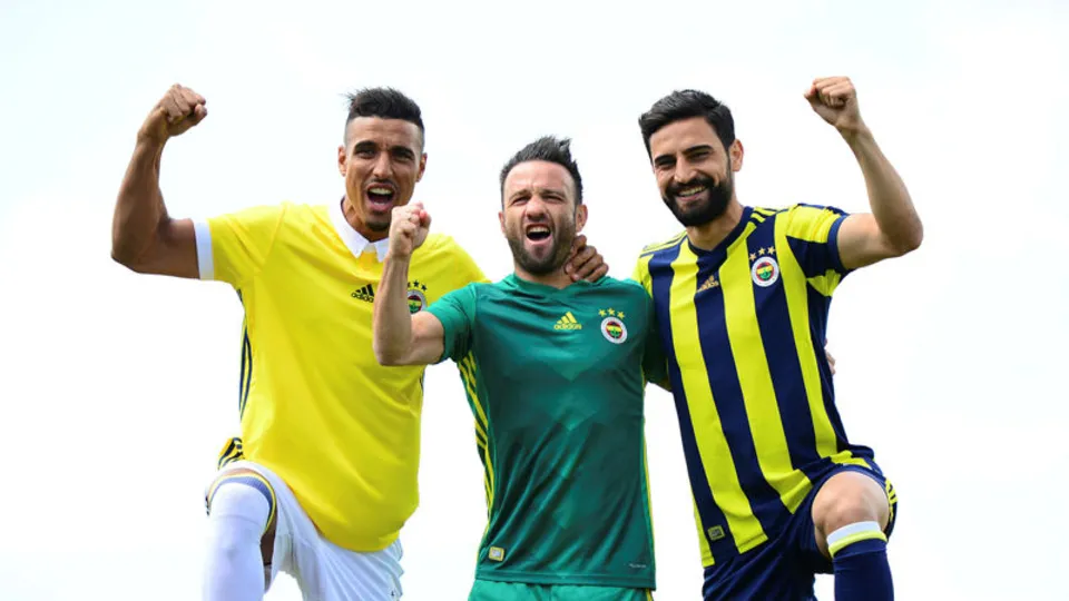 Fenerbahçe 3. bombayı patlattı!