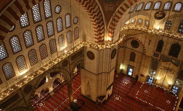 mimar-sinanin-hesabi-herkesi-sasirtiyor-suleymaniye-kulliyesinin-insaatinda-uygulanan-teknik-gunumuzde-dahi-cozulemiyor-1612745891908.jpg Mimar Sinan'ın hesabı herkesi şaşırtıyor! Süleymaniye Külliyesi'nin inşaatında uygulanan teknik günümüzde dahi çözülemiyor - 1