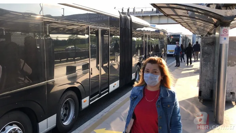 İstanbul'da toplu ulaşımda yeni dönem başladı! Sosyal mesafe kuralı hiçe sayıldı 10