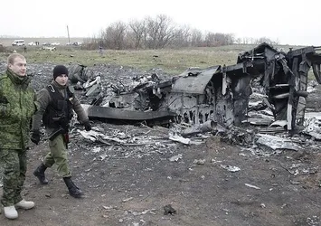 Ukrayna’da düşen yolcu uçağının enkazında Rus yapımı füze parçası bulundu
