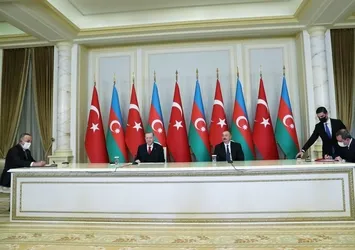 SON DAKİKA HABERİ | Dışişleri Bakanı Mevlüt Çavuşoğlu müjdeledi | Azerbaycan'la vizeler kalkıyor...