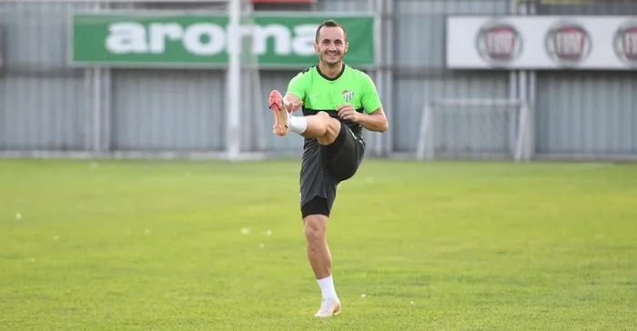Son dakika: Bursaspor'da Fatih Tekke dönemi resmen başladı - 2
