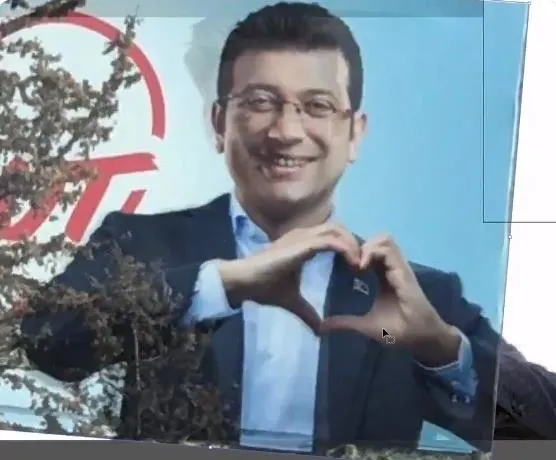Yine Ekrem İmamoğlu yine afiş skandalı | Çalıntı çıktı