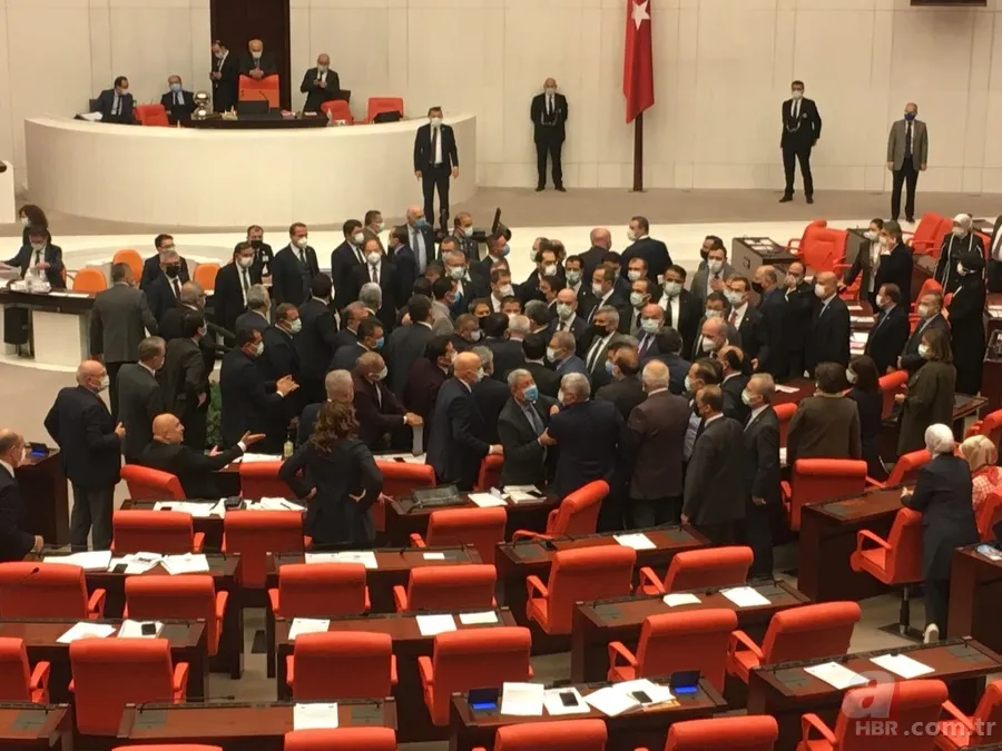 TBMM’de arbede! AK Parti ile CHP arasındaki tartışmaya HDP de karıştı 13