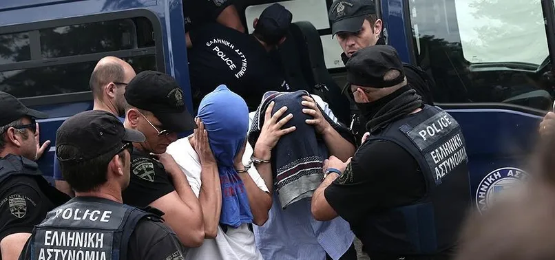 Yunanistan'a kaçan 8 darbeciye 2'şer ay hapis cezası verildi