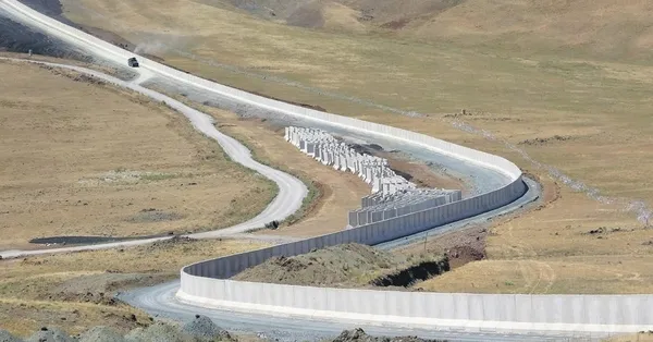 1669704726031.jpeg Sınıra 33 kilometrelik yeni önlem! Güvenlik zırhı genişletiliyor - 1