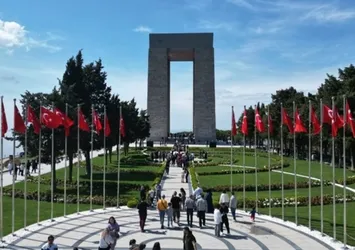 Tarihi Gelibolu Yarımadası'nda bayram yoğunluğu yaşandı
