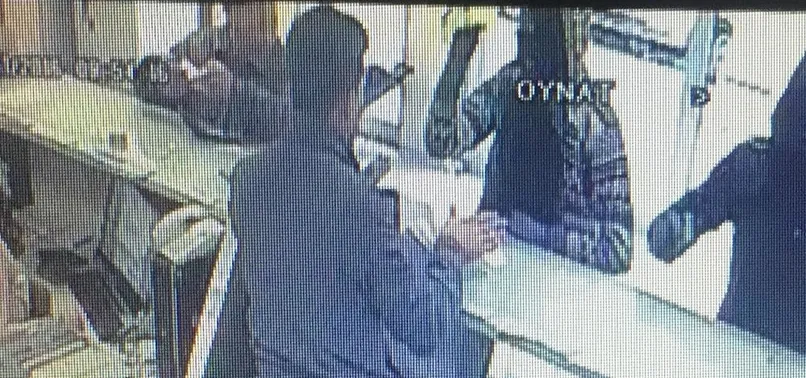 Hırsızlar polisin ayağına geldi