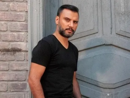 turkucu-alisan-kadir-gecesinde-islami-tiye-alarak-paylasim-yapan-pegasus-personellerine-acti-agzini-yumdu-gozu-1651240241966.jpg Türkücü Alişan Kadir Gecesi’nde İslam'ı tiye alarak paylaşım yapan Pegasus personellerine açtı ağzını yumdu gözünü: Kimse dinime küfür edemez! - 3