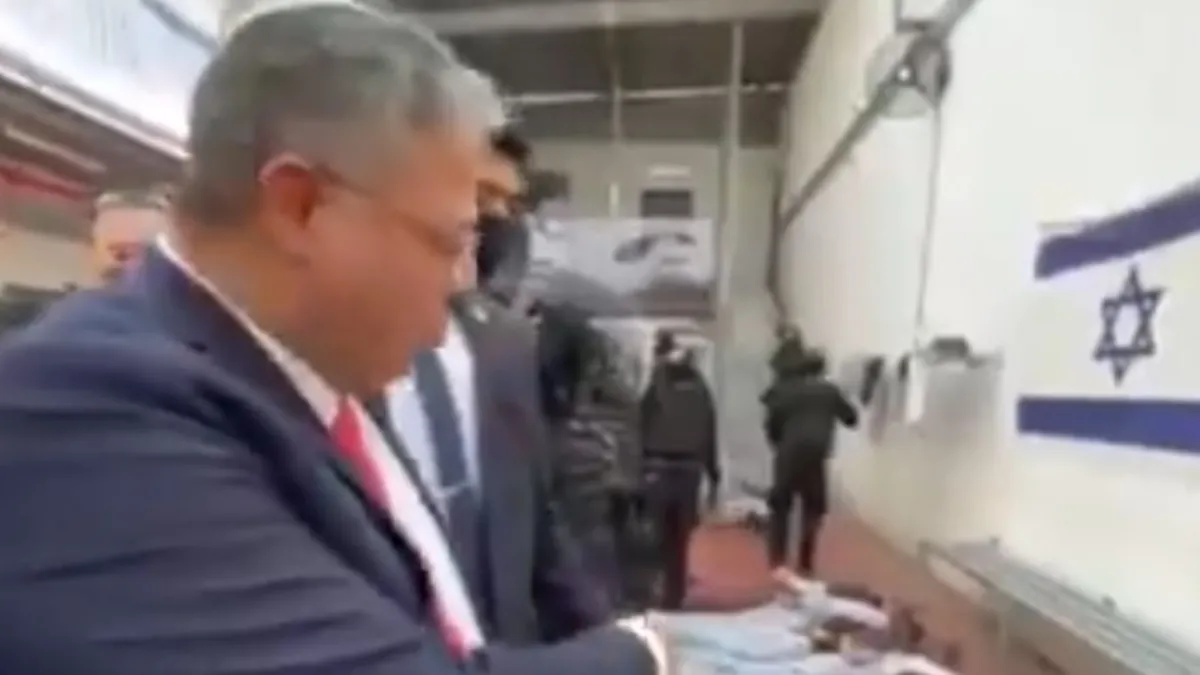 İsrailli aşırı sağcı Bakan'dan skandal! Hapishanedeki Filistinlileri aşağılayan görüntüyü paylaştı