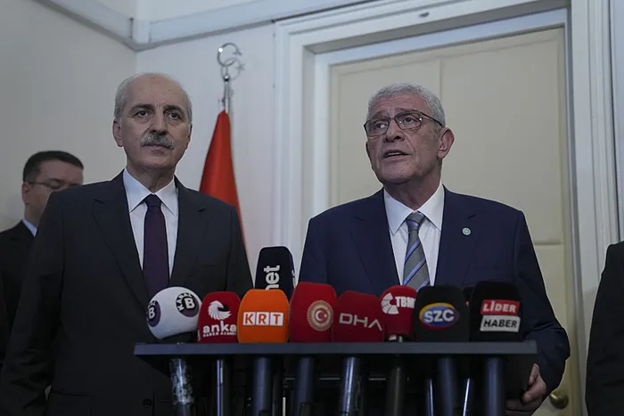 Yeni anayasa mesaisinde üst üste zirveler! Kurtulmuş 3 partiyi ziyaret etti...