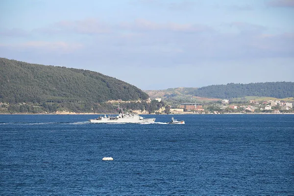 Fransız gemisine Türk sahil güvenlik eşlik etti - 3