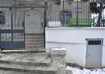 Ankara'da bir cami avlusunda bebek bulundu
