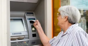 Emeklilerin promosyonu çileye dönüştü