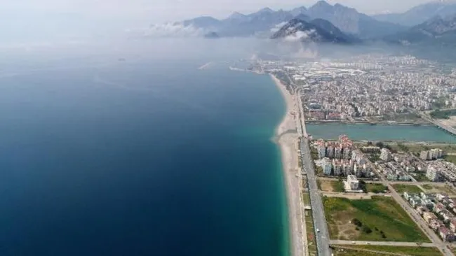 Dünyaca ünlü Konyaaltı Sahili 35 metre eridi, 60 yılda 35 metre geriledi - 4