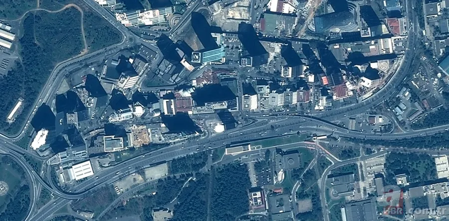 Türkiye'nin koronavirüs sonrası (Kovid-19) boş kalan meydanları uzaydan görüntülendi 11