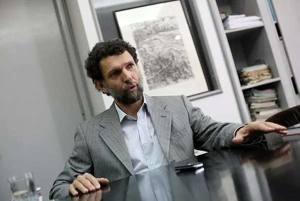 CHP fondaşı Fatih Portakal Kızıl Soros Osman Kavala’ya sahip çıkıp hükümeti tehdit etti: Bunların hesabı sorulacak!