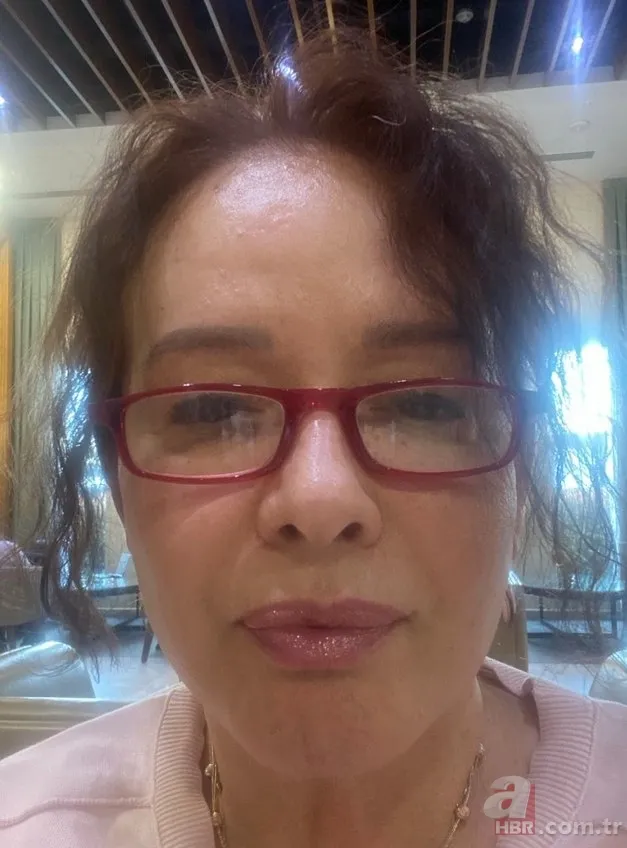 Öyle Olsun'un Alev'i Müjde Ar son haliyle genç kızlara taş çıkardı! Kim der ki 71 yaşında... 8