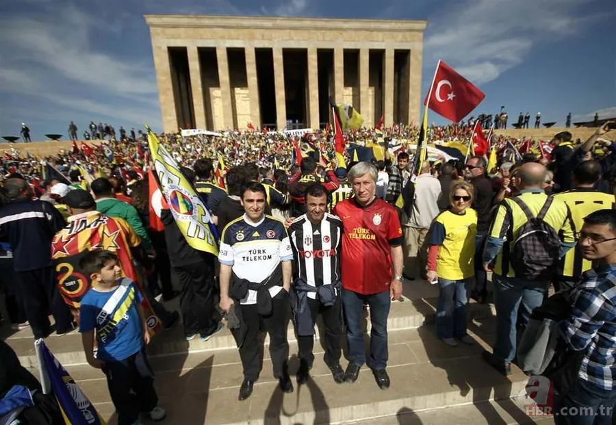 Fenerbahçeliler Anıtkabir'e yürüdü 13