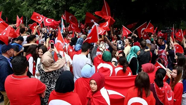 Yarın kargolar açık mı, kapalı mı? 15 Temmuz Perşembe günü Yurtiçi, Aras, MNG, ve PTT kargo çalışacak mı? - 3