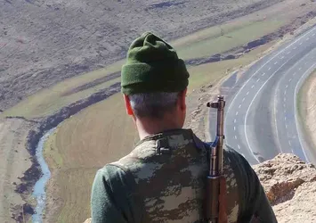 Ağrı'da çatışma: 1 şehit, 2 yaralı