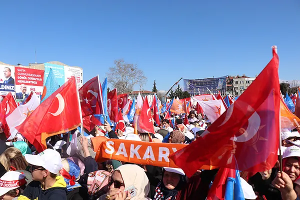 baskan-recep-tayyip-erdogan-sakaryada-chp-isi-gucu-birakti-kavga-ediyor-1708783742794.jpg Başkan Recep Tayyip Erdoğan Sakarya'da: CHP işi gücü bıraktı kavga ediyor - 6