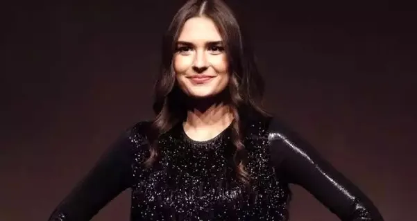 İBB’de hiç tecrübesi olmayan Özge Türkyılmaz torpille işe başlamış!