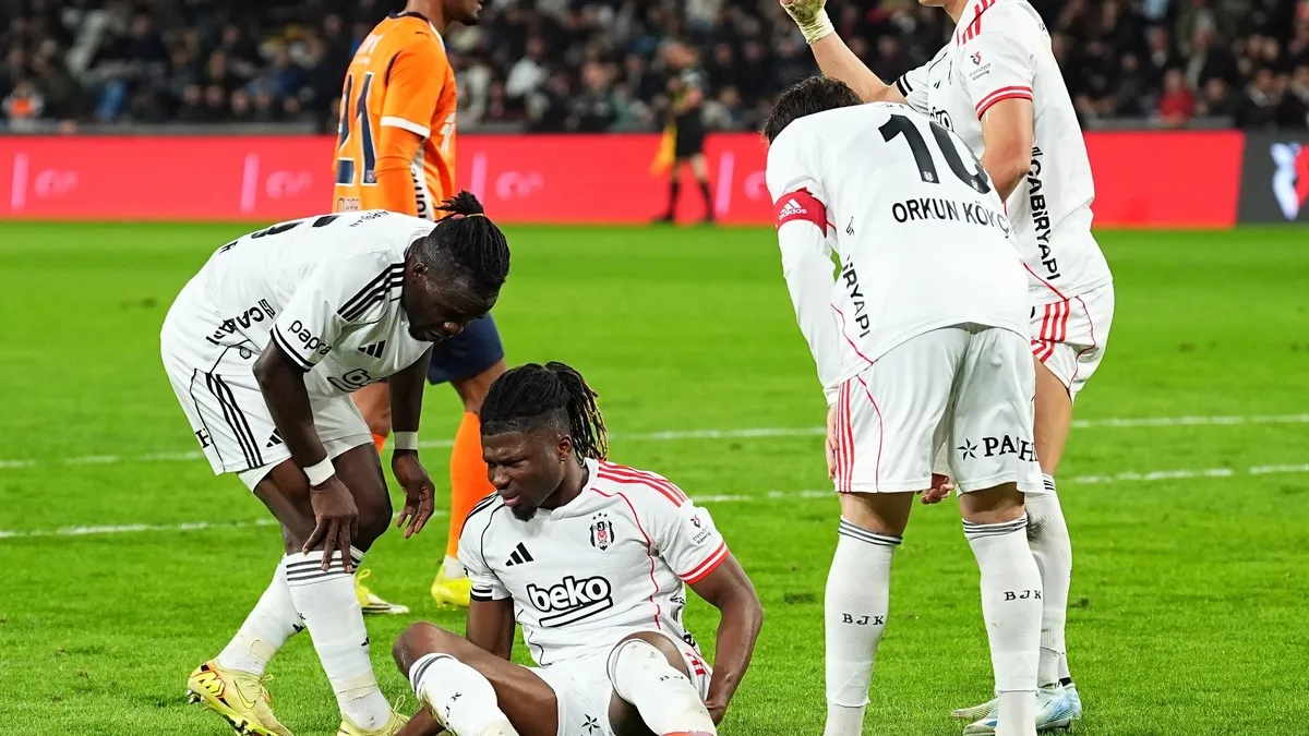 Beşiktaş'tan El Bilal Toure'nin sağlık durumu hakkında açıklama