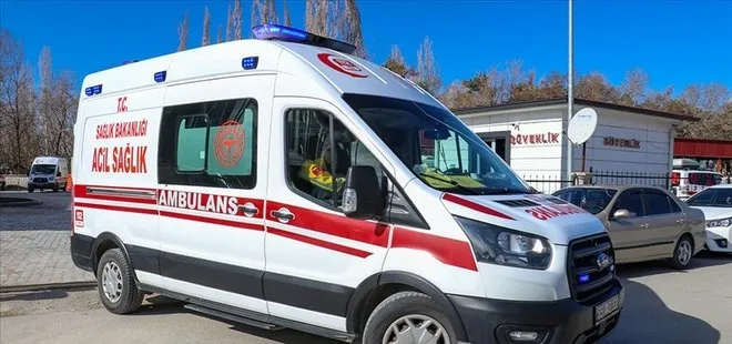 Bayburt'taki trafik kazasında 2 yaralı