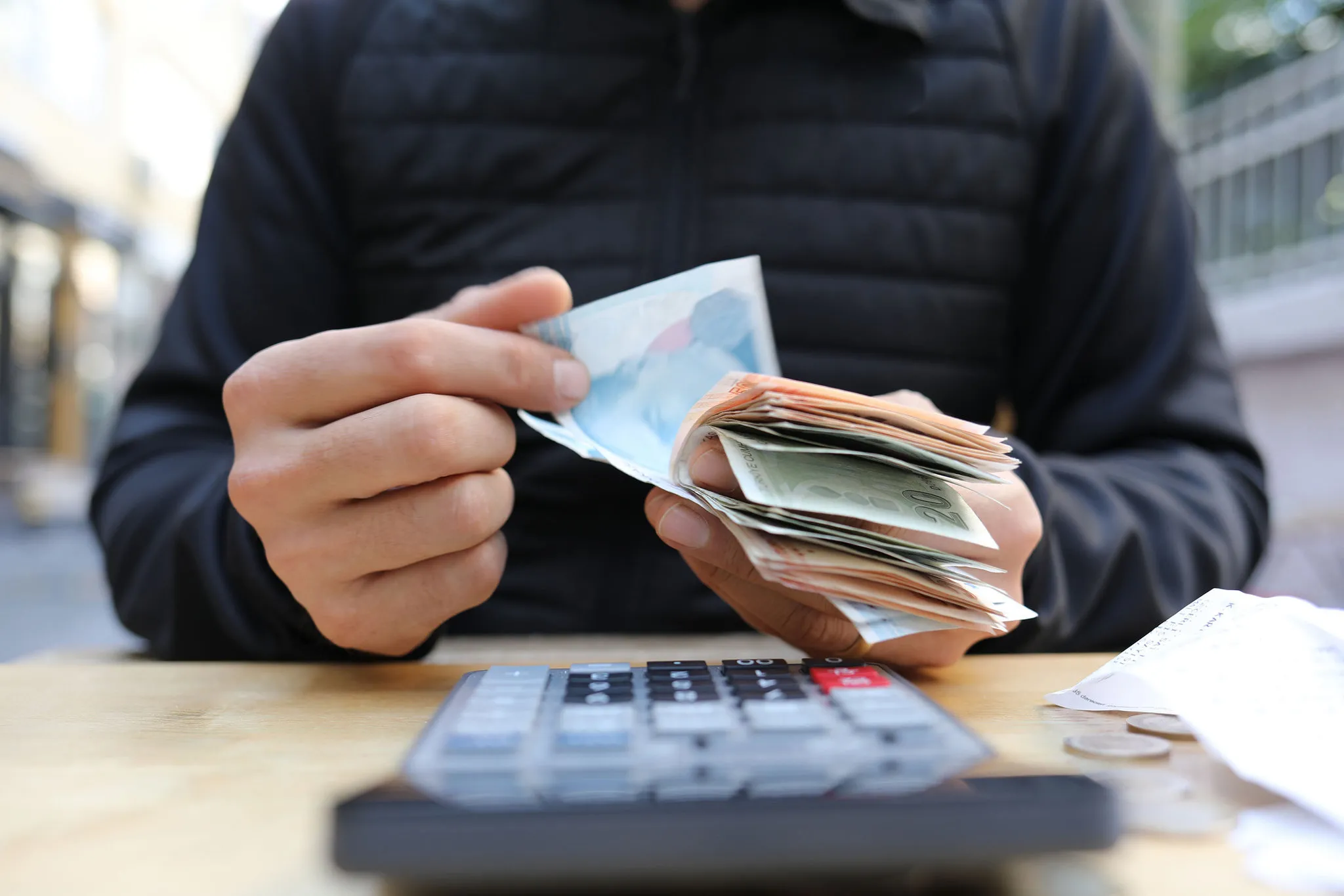 Asgari ücret devrimi yolda: Şehre ve sektöre göre maaş dönemi mi başlıyor?