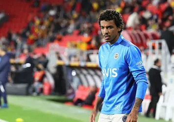 Fenerbahçe'de Luiz Gustavo'ya şok!