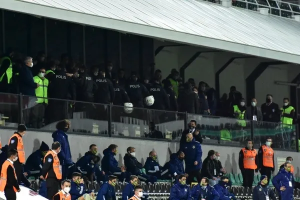 Denizlispor-Fenerbahçe maçında yöneticiler arasında tartışma çıktı