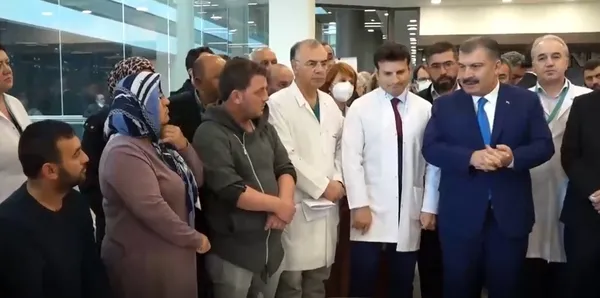 yarali-madencilerin-saglik-durumu-nasil-bakan-koca-acikladi-1666387504482.jpg Yaralı madencilerin sağlık durumu nasıl? Bakan Koca açıkladı - 4