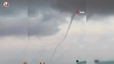 Antalya’da oluşan hortum kamerada