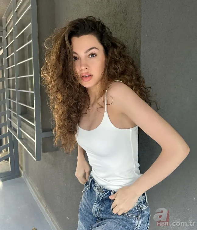 Su Burcu Yazgı Coşkun'dan Bir Gece Masalı itirafı: 4-5 saat suda kaldım 5