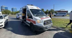 Dikkatsizlik kazaya neden oldu: 3 yaralı