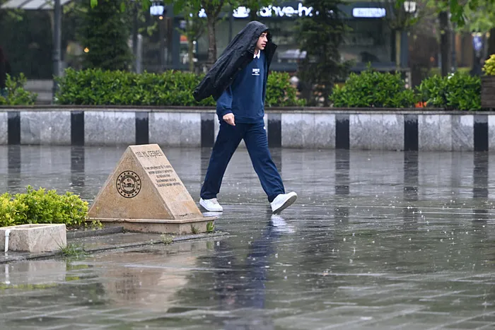 1745045761551.jpeg Meteoroloji'den birçok ile sağanak uyarısı (AA)
