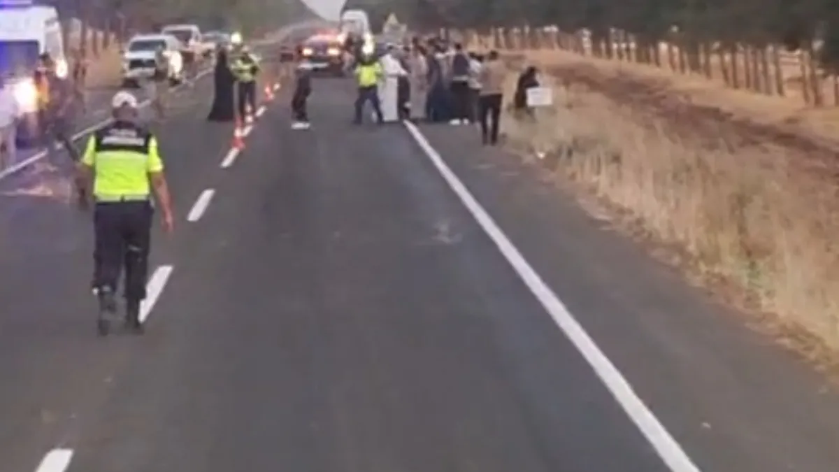 Şanlıurfa’da otomobil şarampole devrildi: 1 ölü, 4 yaralı