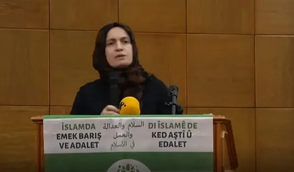İBB’nin hocası Fatma Yavuz’dan HDP etkinliğinde skandal sözler: LGBT’li kardeşlerimin saçının teline zarar gelecekse ben bu başörtüsünü yakarım