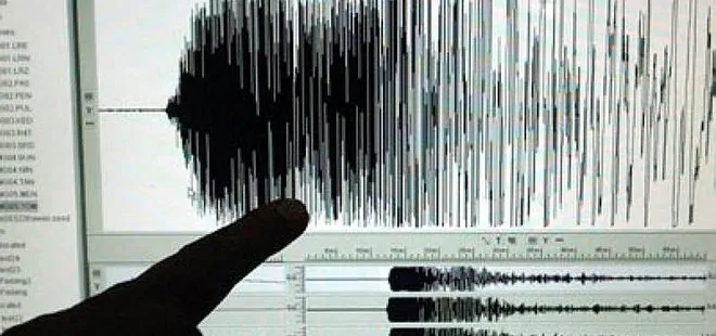 MANİSA'DA DEPREM