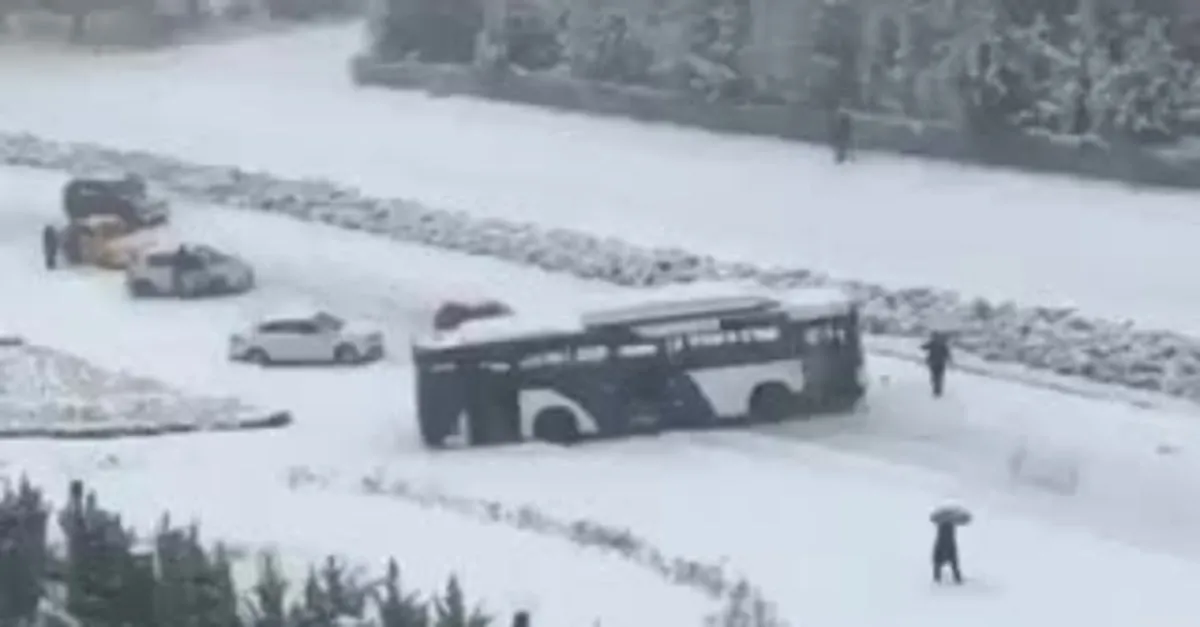 ankara da kar yagisi ulasimi etkiledi