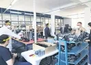 İşte dünyaya maske üreten o fabrika!
