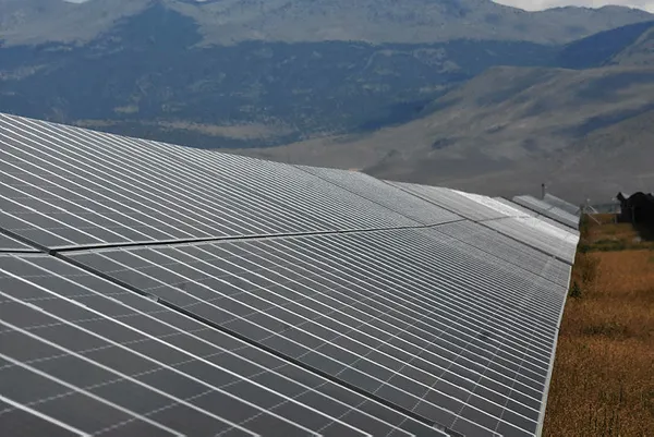 Türkiye'nin güneş enerjisi üretim üssü Karapınar'da açılıyor - 1