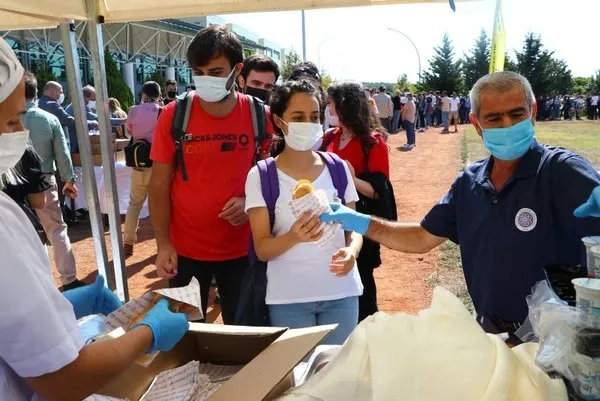 Yurt sorunu yaşayan öğrencilere devlet şefkati: Valilik ve belediyelerde seferberlik