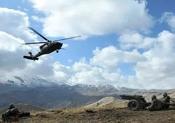 Vatandaştan terör operasyonlarına ve dış politikaya tam destek